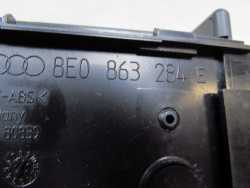 AUDI A4 B6 01-05 GNIAZDO ZAPALNICZKI 8E0863284E