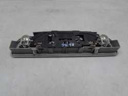 AUDI A3 A4 B6 01-05 LAMPKA OSWIETLENIA KABINY TYL 8E0947111A