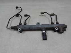 CHRYSLER GRAND VOYAGER IV 2.5 CRD 00-07 LISTWA WTRYSKOWA PRZEWODY CZUJNIK 0445214023