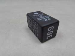 AUDI A4 B6 01-05 PRZEKAZNIK 369 4A0951253