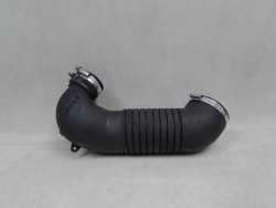 AUDI A4 B6 1.9 TDI 01-05 RURA DOLOT PRZEWOD POWIETRZA 8E0129615
