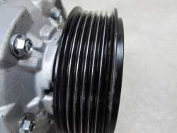 AUDI A4 B6 A8 D3 01-05 SPREZARKA KOMPRESOR KLIMATYZACJI 4E0260805AD
