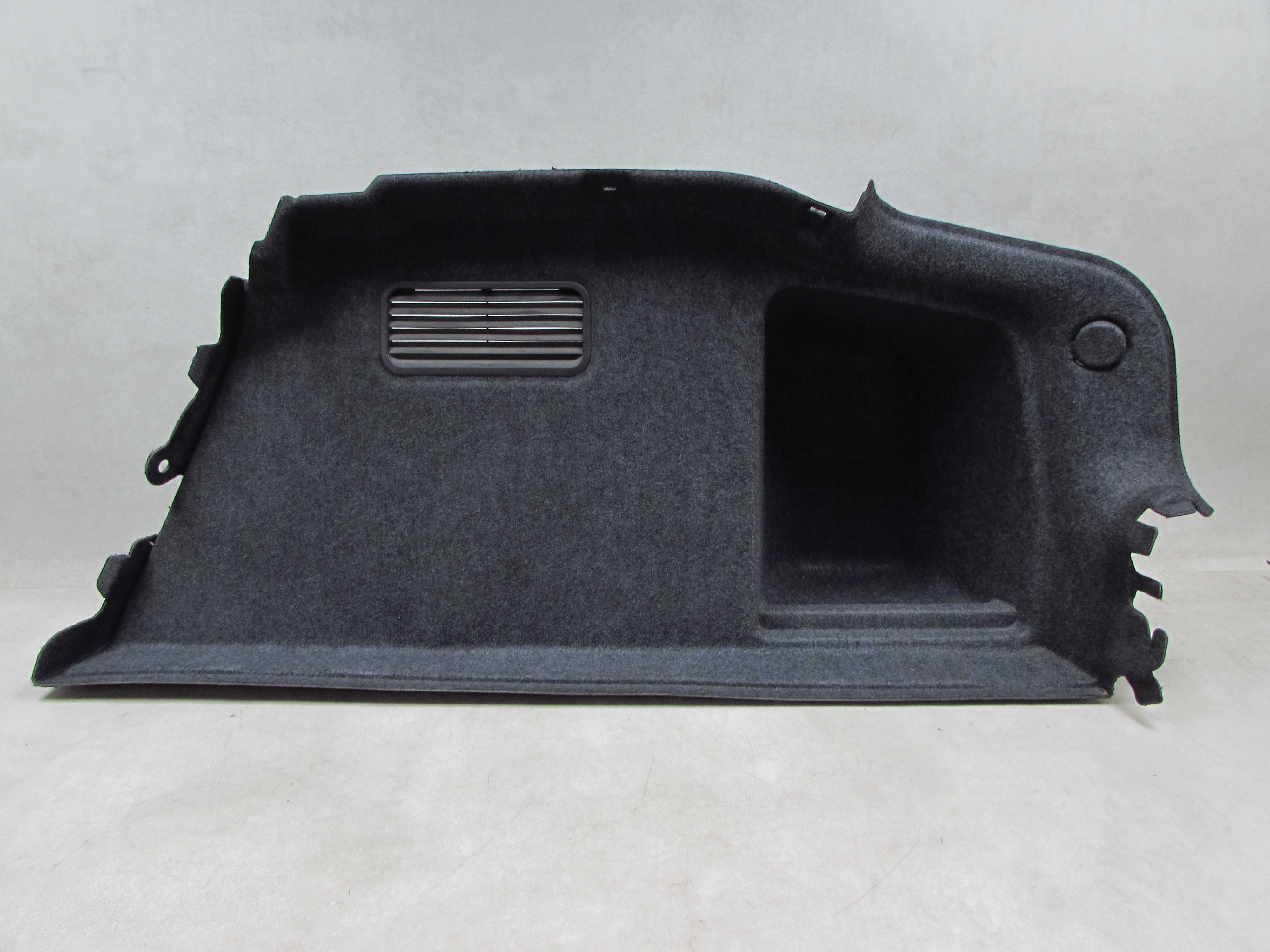AUDI A4 B6 01-05 SEDAN BOCZEK BAGAZNIKA LEWY 8E5863888