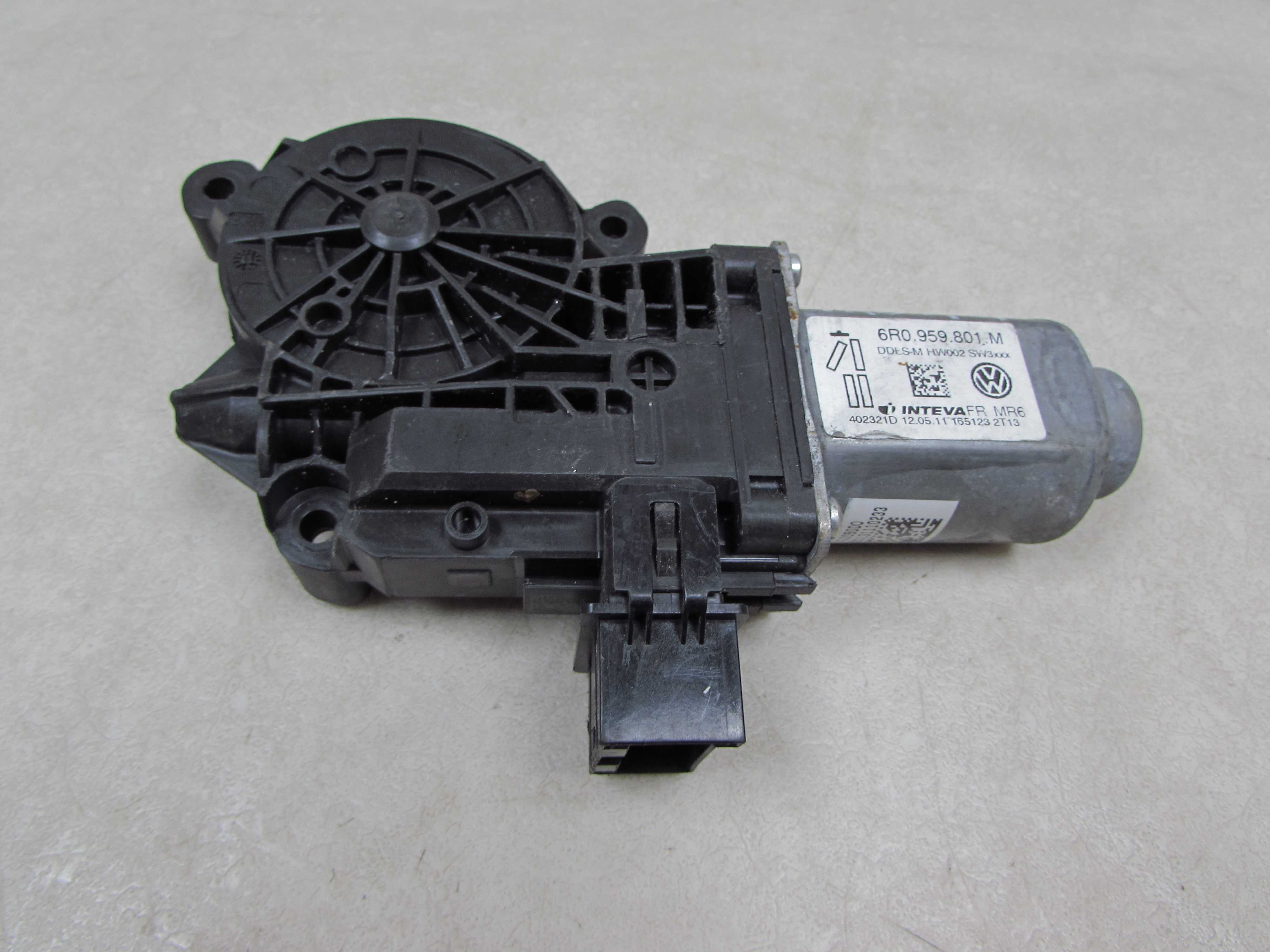 -VW AUDI SEAT SKODA FABIA II 07-14  SILNICZEK SILNIK MODUL SZYBY PRZOD LEWY 6R0959801M EUROPA