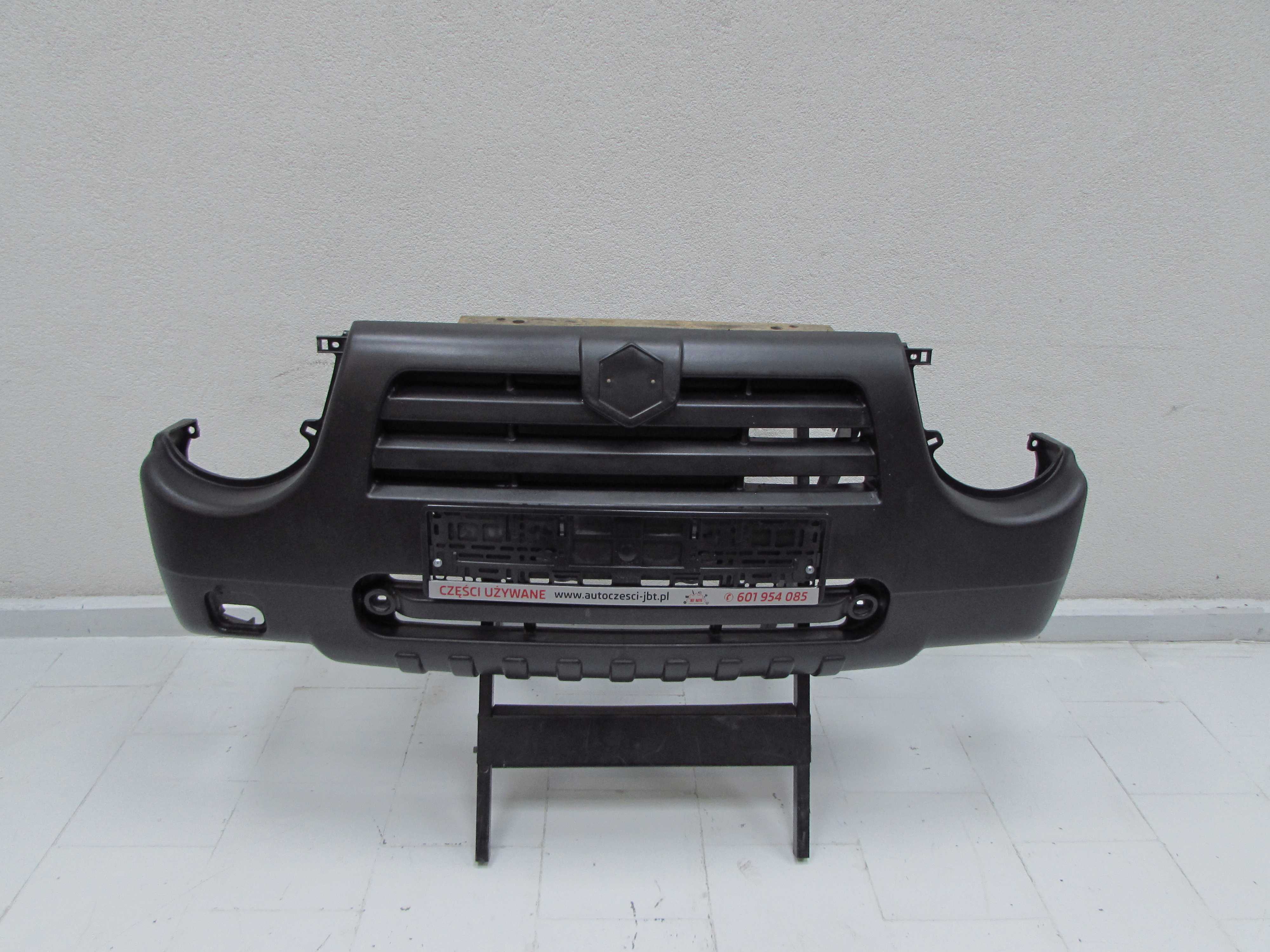 PIAGGIO PORTER QUARGO 04-16 ZDERZAK PRZOD