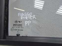 PIAGGIO PORTER QUARGO PFAU 98- DRZWI PRAWE PRZOD KPL