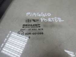 PIAGGIO PORTER PFAU QUARGO 06-18 SZYBA KABINY TYL TYLNA