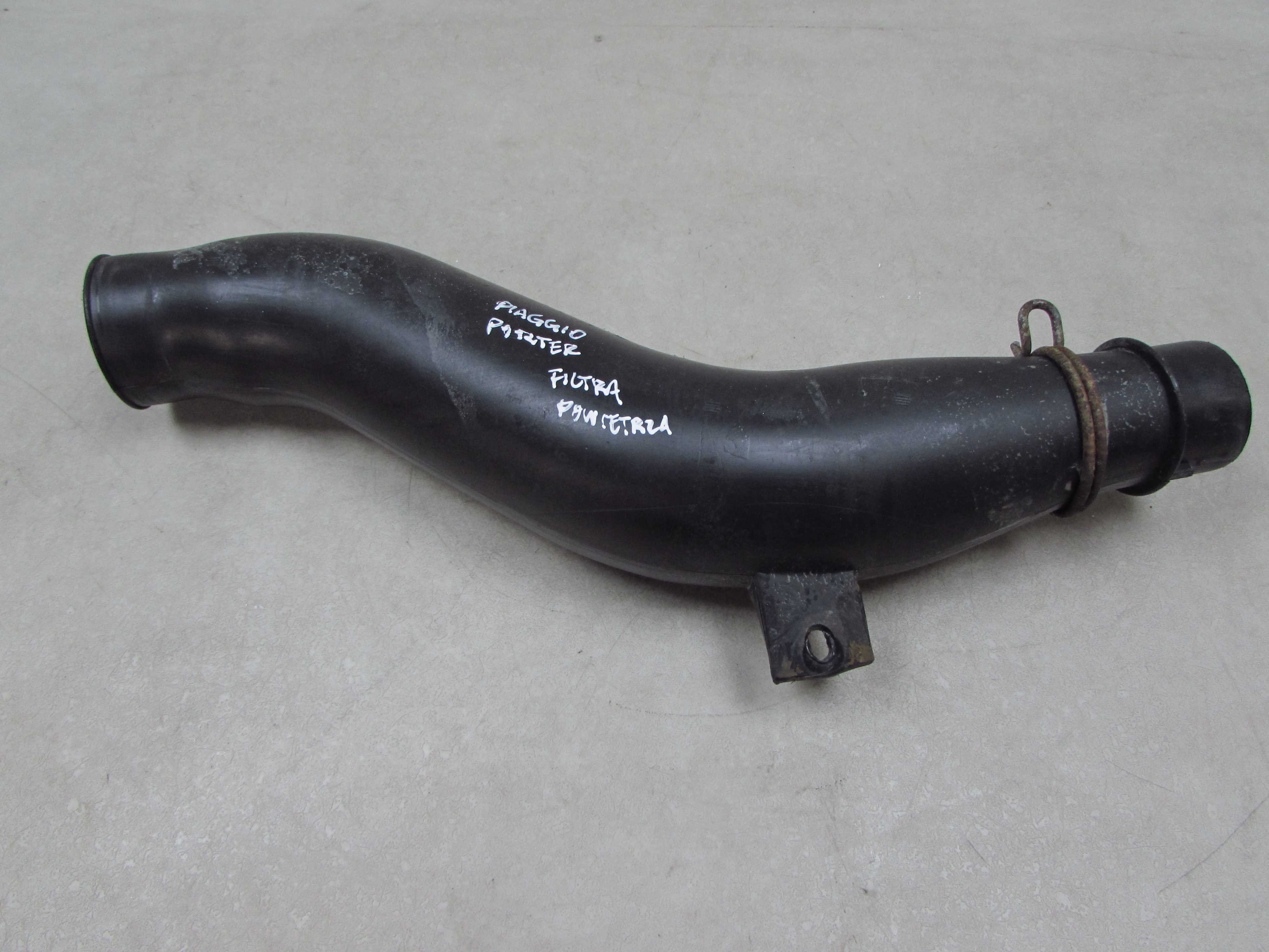 PIAGGIO PORTER QUARGO DIESEL 04-16 PRZEWOD DOLOT POWIETRZA