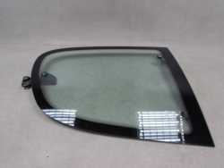 PEUGEOT 206 98-09 3D SZYBA BOCZNA KAROSERYJNA UCHYLNA TYL PRAWA 03R