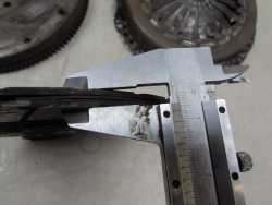 PEUGEOT 206 1.4 HDI SPRZEGLO TARCZA DOCISK 9637569810