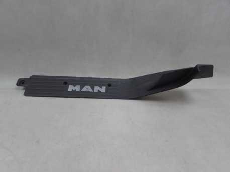 MAN TGL TGM TGA 8-180 07-12 LISTWA OSLONA PROGU PRAWA