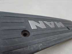 MAN TGL TGM TGA 8-180 07-12 LISTWA OSLONA PROGU PRAWA