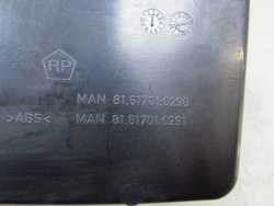 MAN TGL TGM TGA 8-180 07-12 OSLONA RAMKA ZASLEPKA PRZELACZNIKOW 81617010290