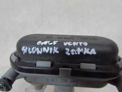 VW GOLF III VENTO ZSILOWNIK ZAMKA BAGAZNIKA 1H5862159A