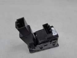 VOLVO XC90 06-14 PRZELACZNIK SWIATEL AWARYJNYCH 30739319 30710894