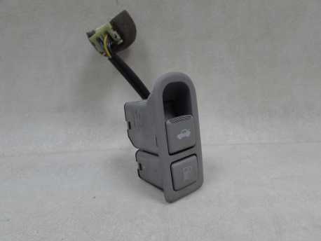 HYUNDAI SONATA V 04-11 PRZELACZNIK PRZYCISK OWIERANIA KLAPY BAGAZNIKA KLAPKI PALIWA 93555-3K000