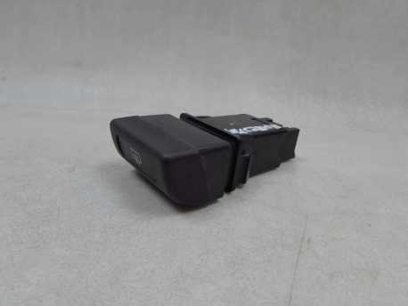 SUBARU FORESTER SF 97-02 PANEL PRZELACZNIK PODGRZEWANIA SZYBY