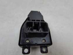 MAZDA 3 I 03-06 PANEL PRZELACZNIK REGULACJI LUSTEREK BJOE66600