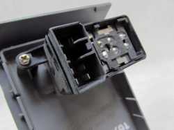 KIA CARNIVAL I 98-06 PANEL PRZELACZNIK SZYB OK53E66380A