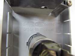 KIA CARNIVAL I 98-06 PANEL PRZELACZNIK SZYB GNIAZDO ZAPALNICZKI OK53E66370A