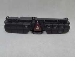 MERCEDES KLASA C W203 00-07  PANEL PRZELACZNIK AWARYJNYCH A2038209310
