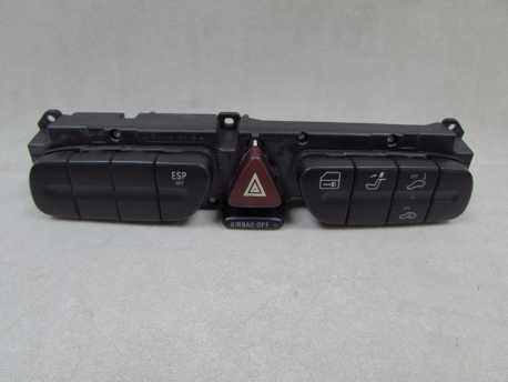 MERCEDES KLASA C W203 00-07  PANEL PRZELACZNIK AWARYJNYCH A2038209310