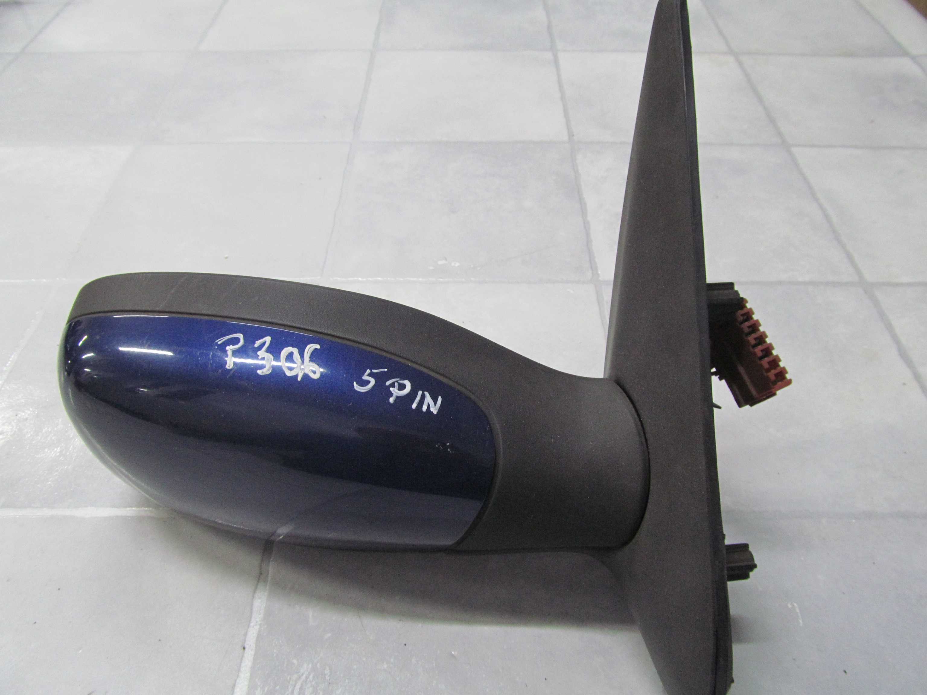 PEUGEOT 306 LIFT LUSTERKO PRAWE 5 PIN 99-02 EUROPA