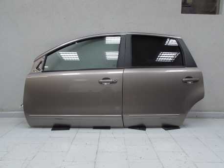 NISSAN NOTE E11 06-13 DRZWI TYL LEWE TYLNE C30