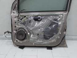 NISSAN NOTE E11 06-13 DRZWI PRZOD PRAWE PRZEDNIE C30