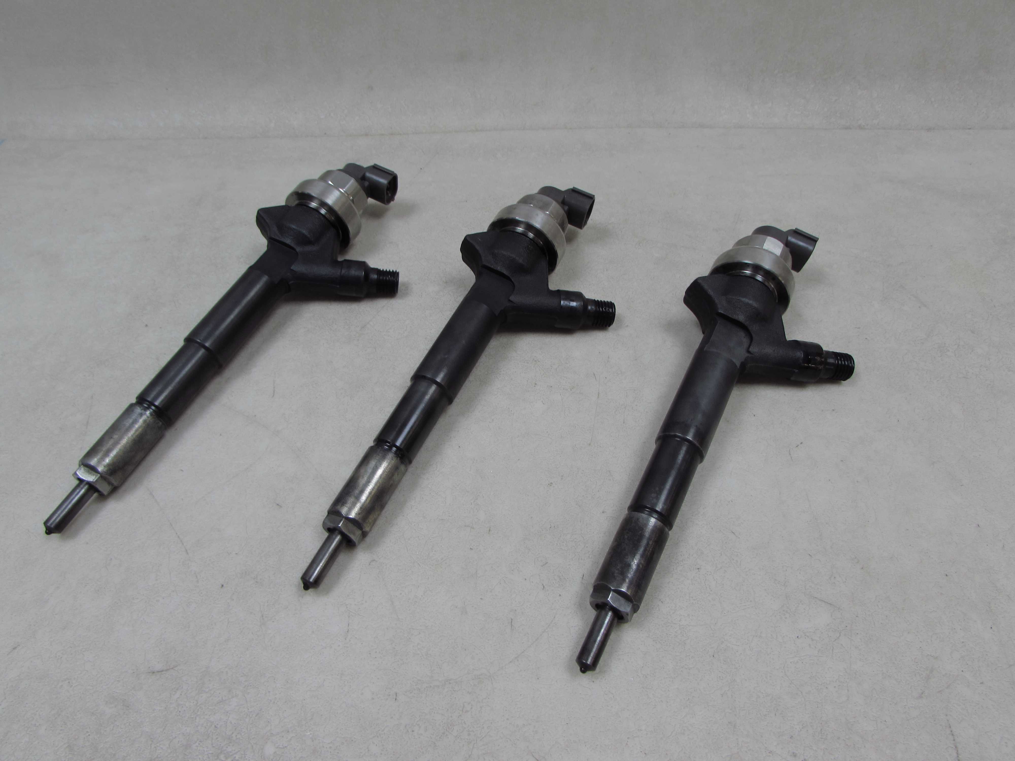OPEL 1.7 CDTI WTRYSK WTRYSKIWACZ 8-97376270-3