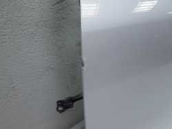 TOYOTA YARIS II LIFT 3D 06-11 DRZWI LEWE PRZOD KPL 1E7