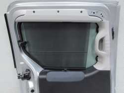 PEUGEOT PARTNER III BERLINGO III 08-18 DRZWI BOCZNE LEWE PRZESOWNE SZYBA MULTISPACE EZRC