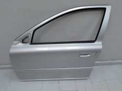 VOLVO S60 V70 II XC70 00-10 DRZWI PRZOD LEWY 426