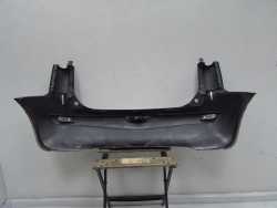 NISSAN NOTE E11 06-13 ZDERZAK TYL TYLNY KPL C30