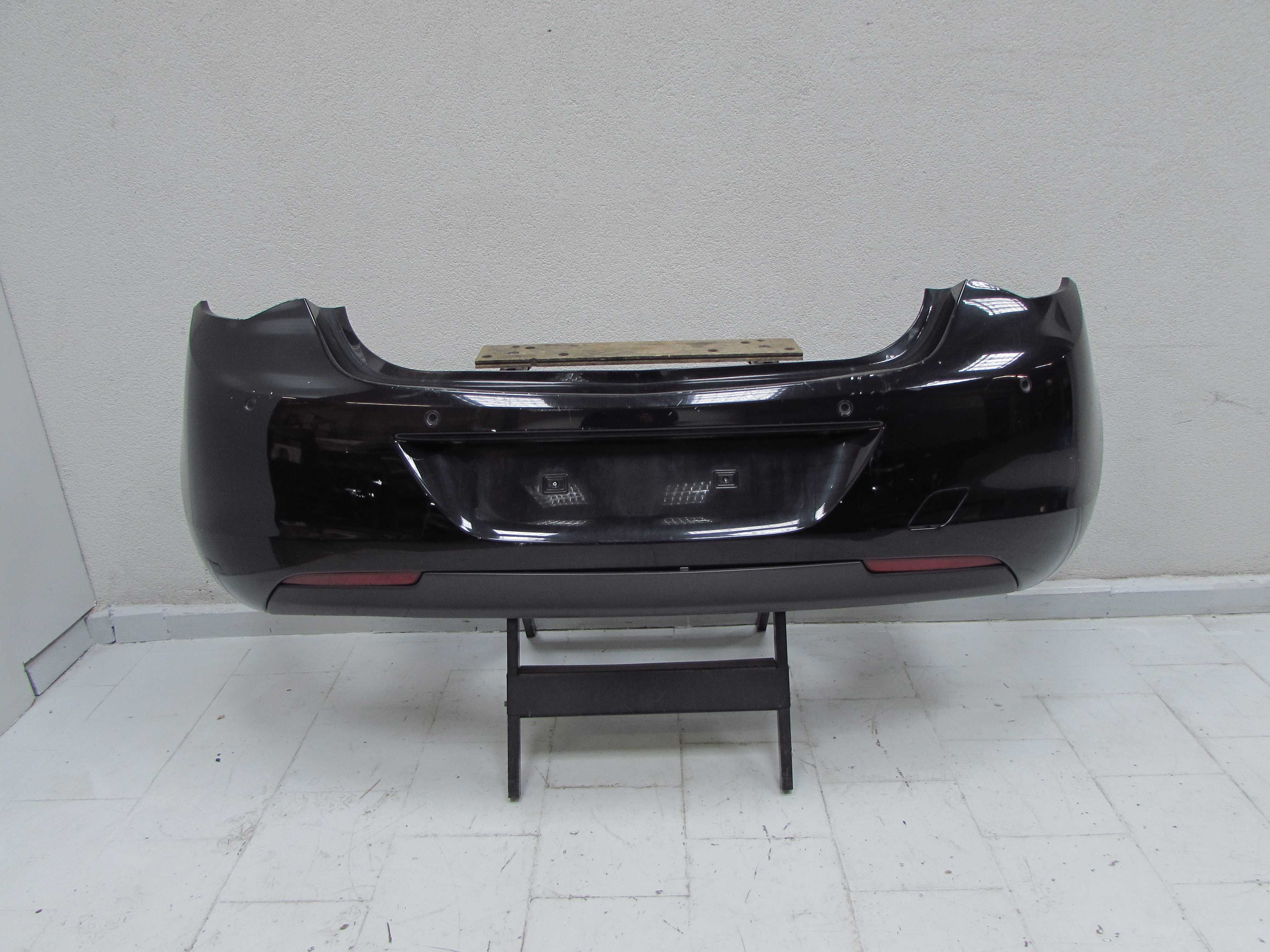 OPEL ASTRA IV J HB 09-15 ZDERZAK TYL TYLNY 4 X PDC Z20R Z 20R