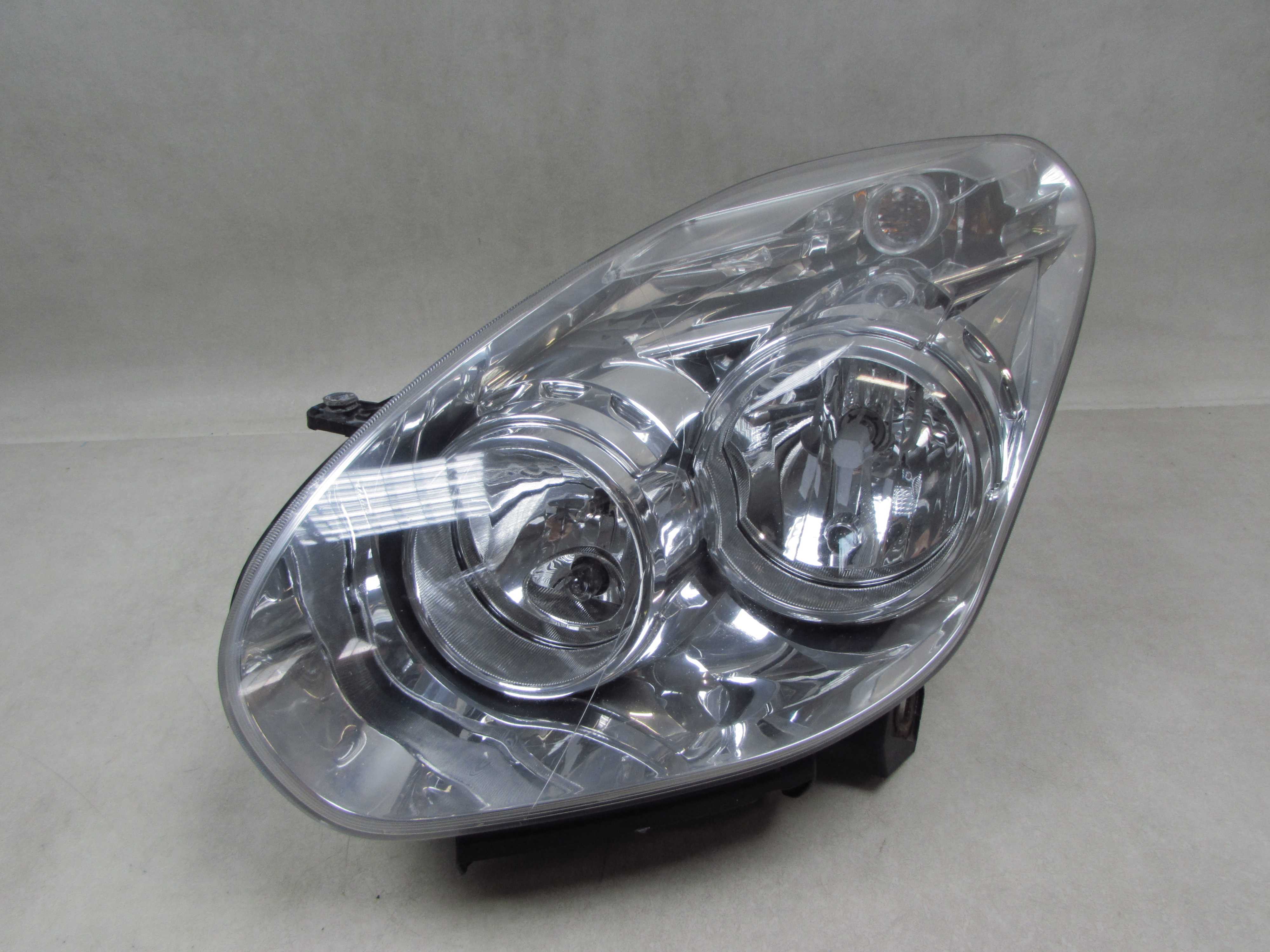 OPEL COMBO D 11-18 LAMPA PRZOD LEWA REFLEKTOR 51909057 UK