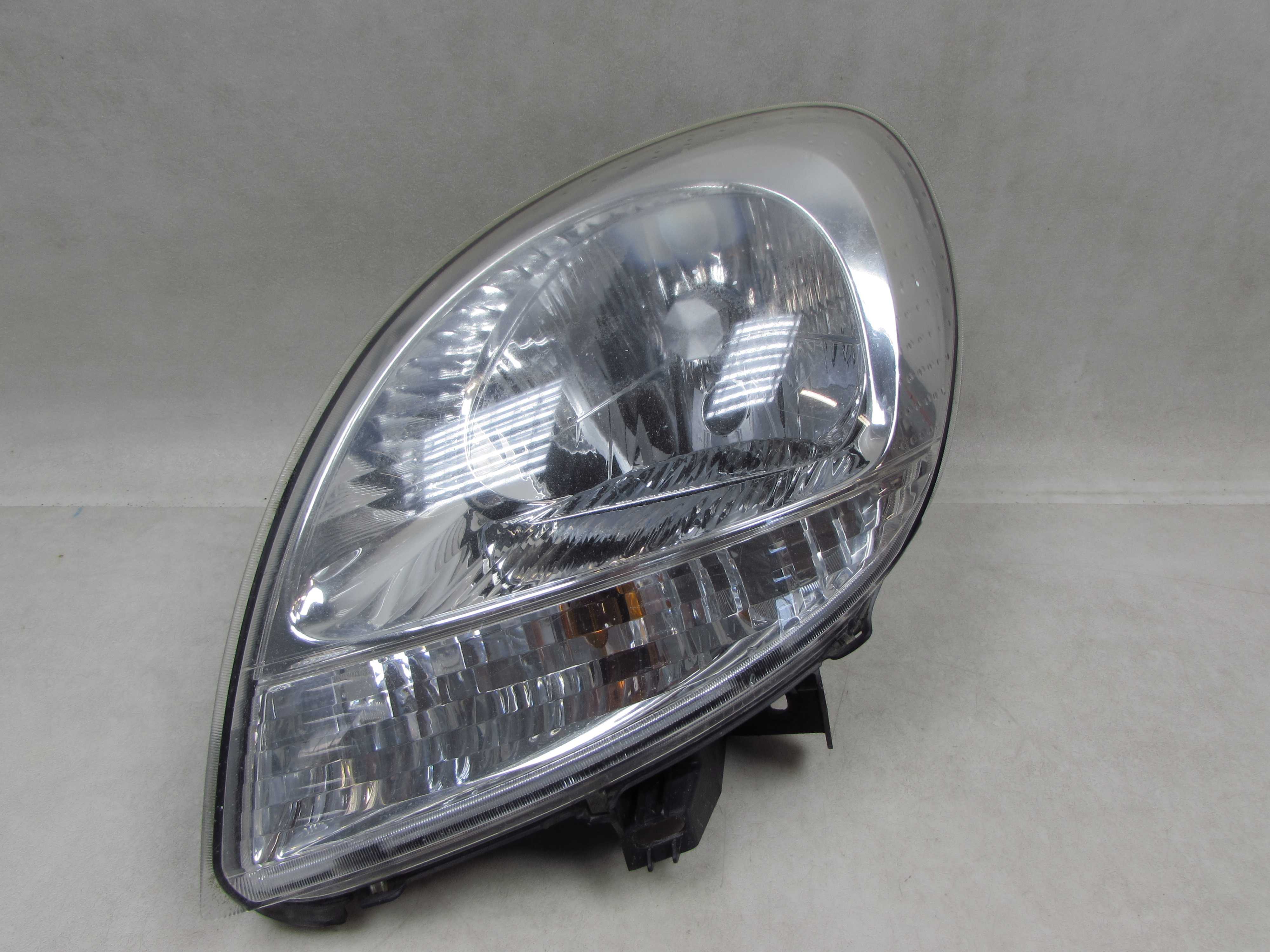 RENAULT KANGOO I LIFT 03-08 LAMPA PRZOD LEWA REFLEKTOR 8200236593 UK