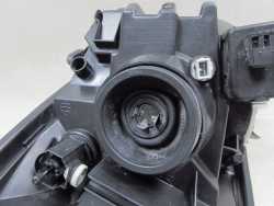 TOYOTA YARIS II LIFT 09-11 LAMPA PRZOD PRAWA REFLEKTOR 89900738 81110-0D130 UK