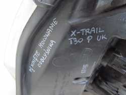 NISSAN X-TRAIL T30 LIFT 04-07 LAMPA PRZOD PRAWA REFLEKTOR XENON UK