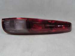 NISSAN X-TRAIL T30 LIFT 04-07 LAMPA TYL TYLNA PRAWA