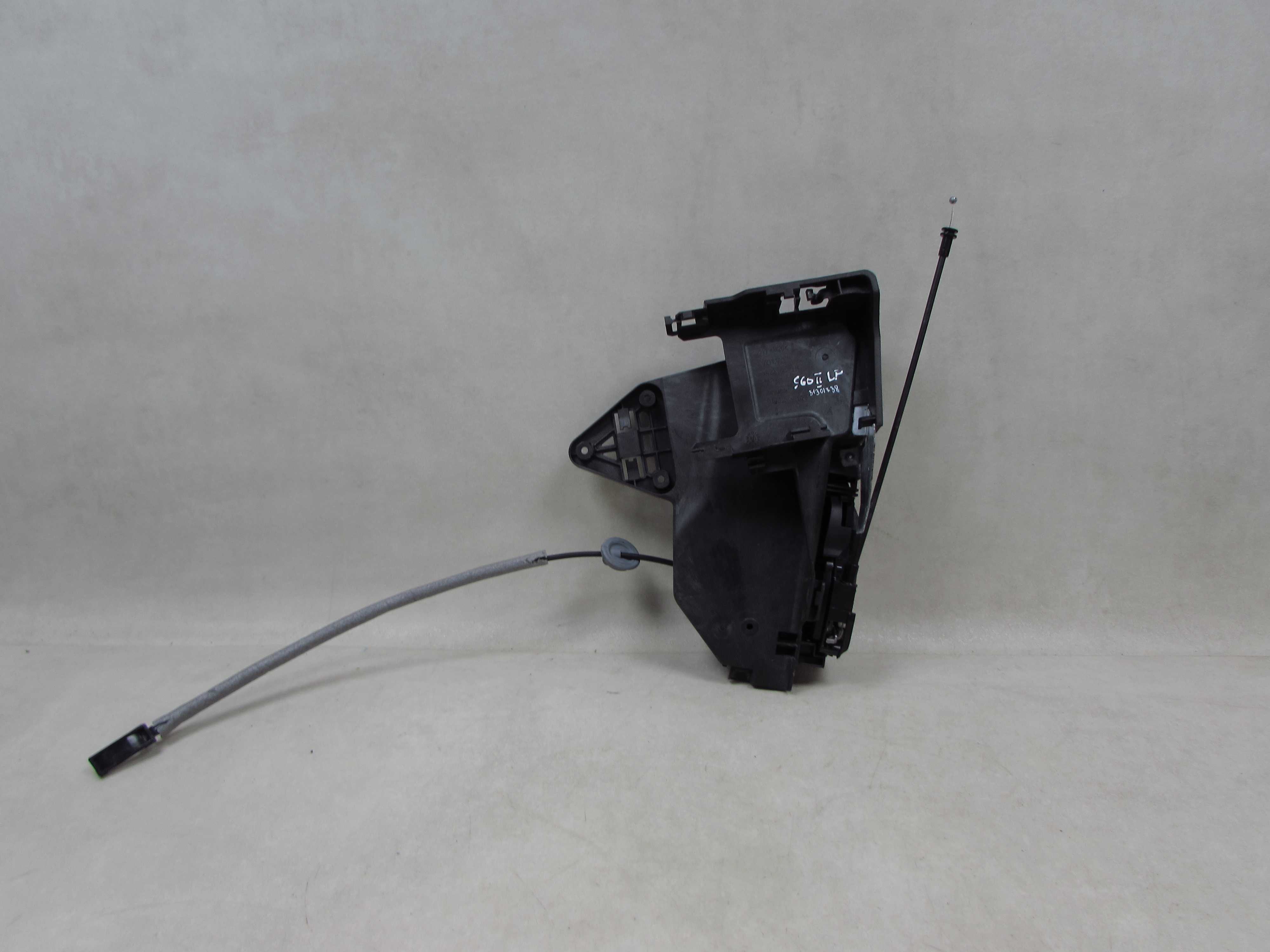 VOLVO S60 II V60 10-17 ZAMEK DRZWI PRZOD LEWY KASETA 31301738 30784314