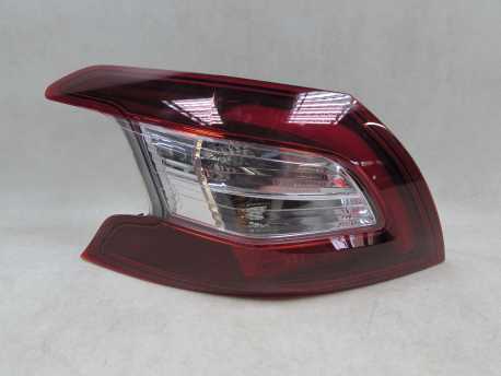PEUGEOT 308 II T9 HB 13-17 LAMP TYL TYLNA LEWA 9677817680