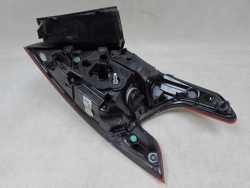 PEUGEOT 308 II T9 HB 13-17 LAMP TYL TYLNA LEWA 9677817680