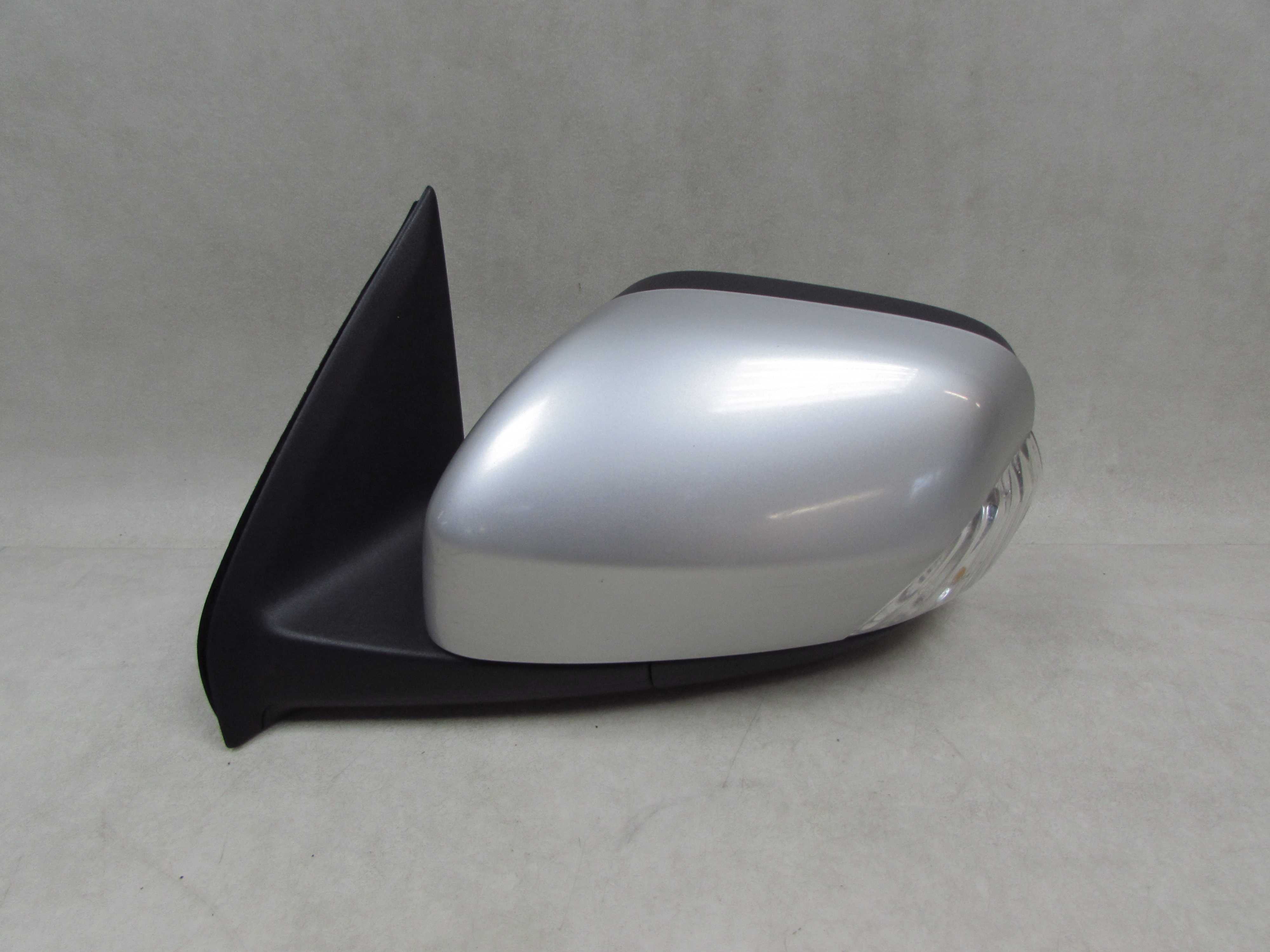 VOLVO XC90 LIFT 06-14 LUSTERKO LEWE 8 PIN 426 EU