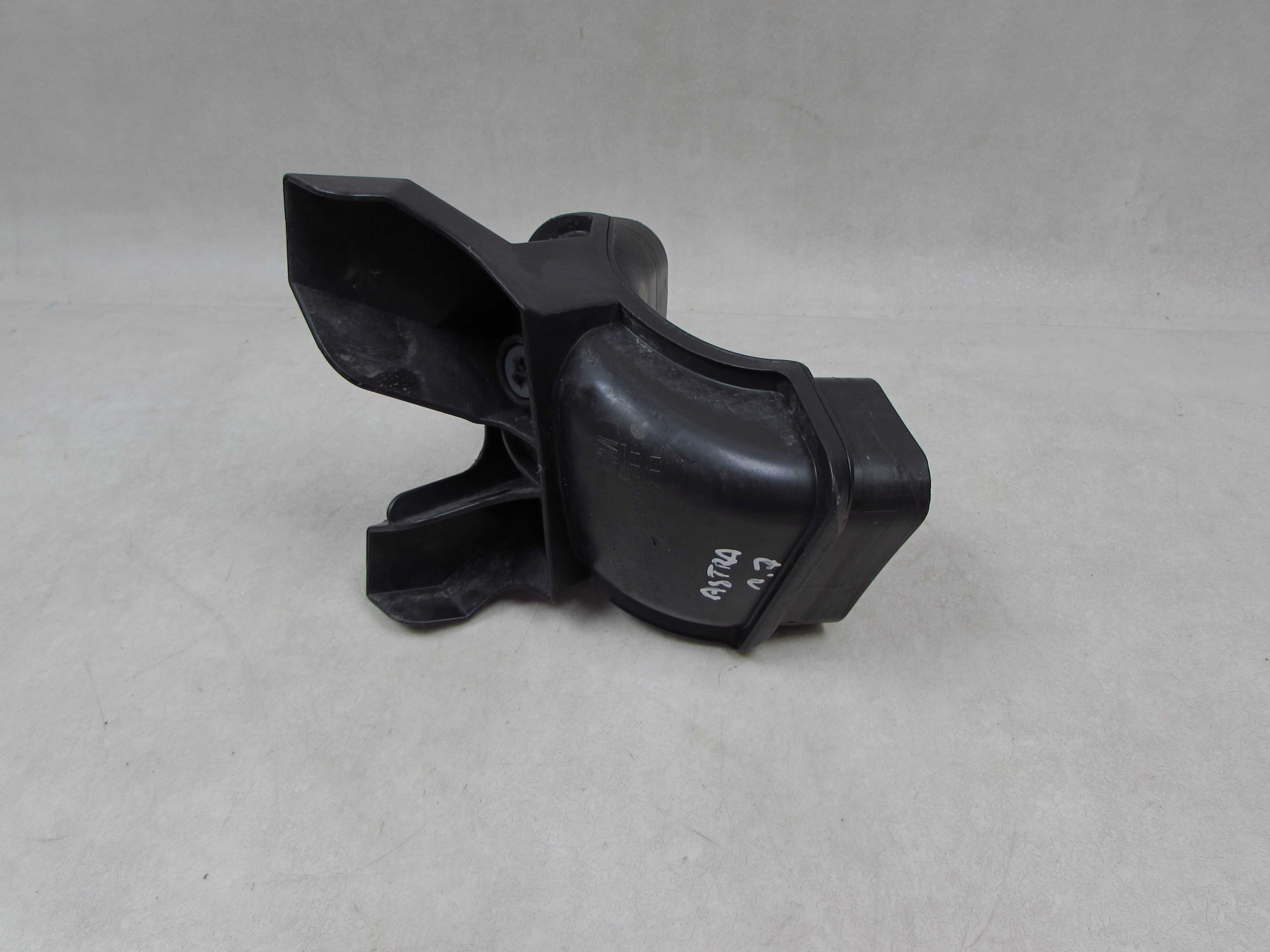 OPEL ASTRA IV J 1.7 CDTI 09-15 WLOT LAPACZ KIEROWNICA POWIETRZA 13284048