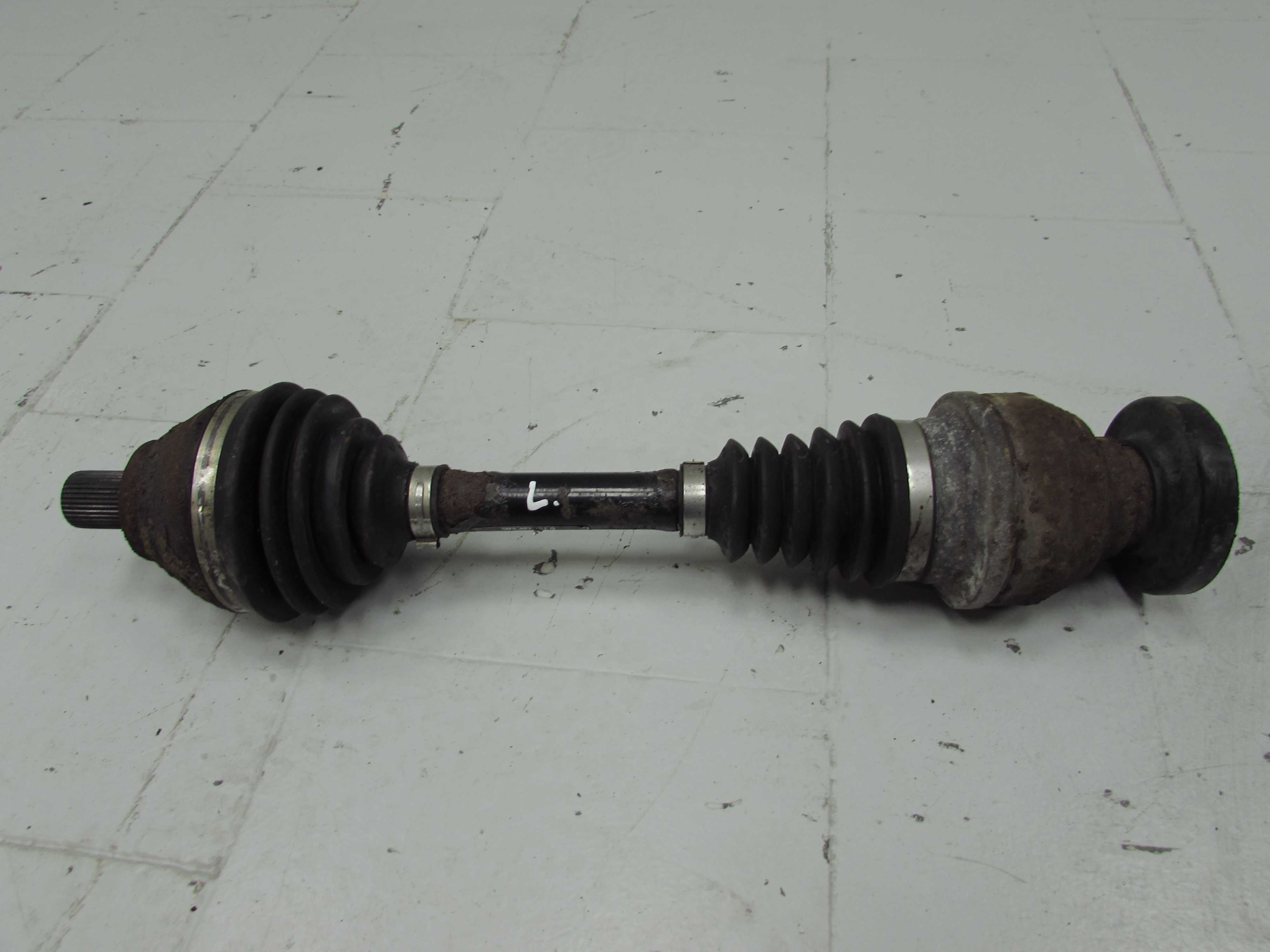 VW TIGUAN 07-16 2.0 TDI POLOS POLOSKA LEWA 5N0407761Q 4x4