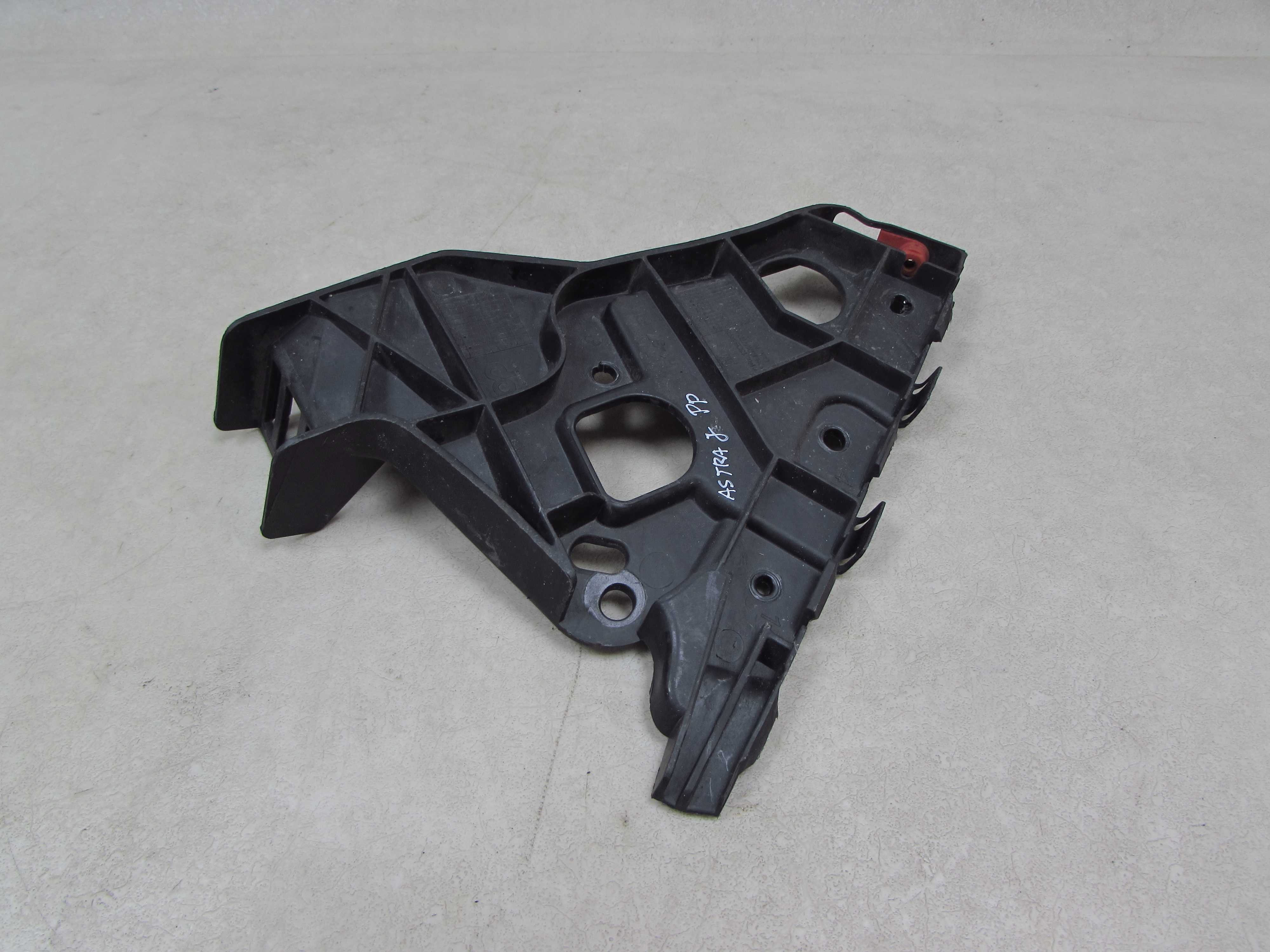 OPEL ASTRA J IV 09-12 SLIZG MOCOWANIE ZDERZAKA PRZOD PRAWY 13264475