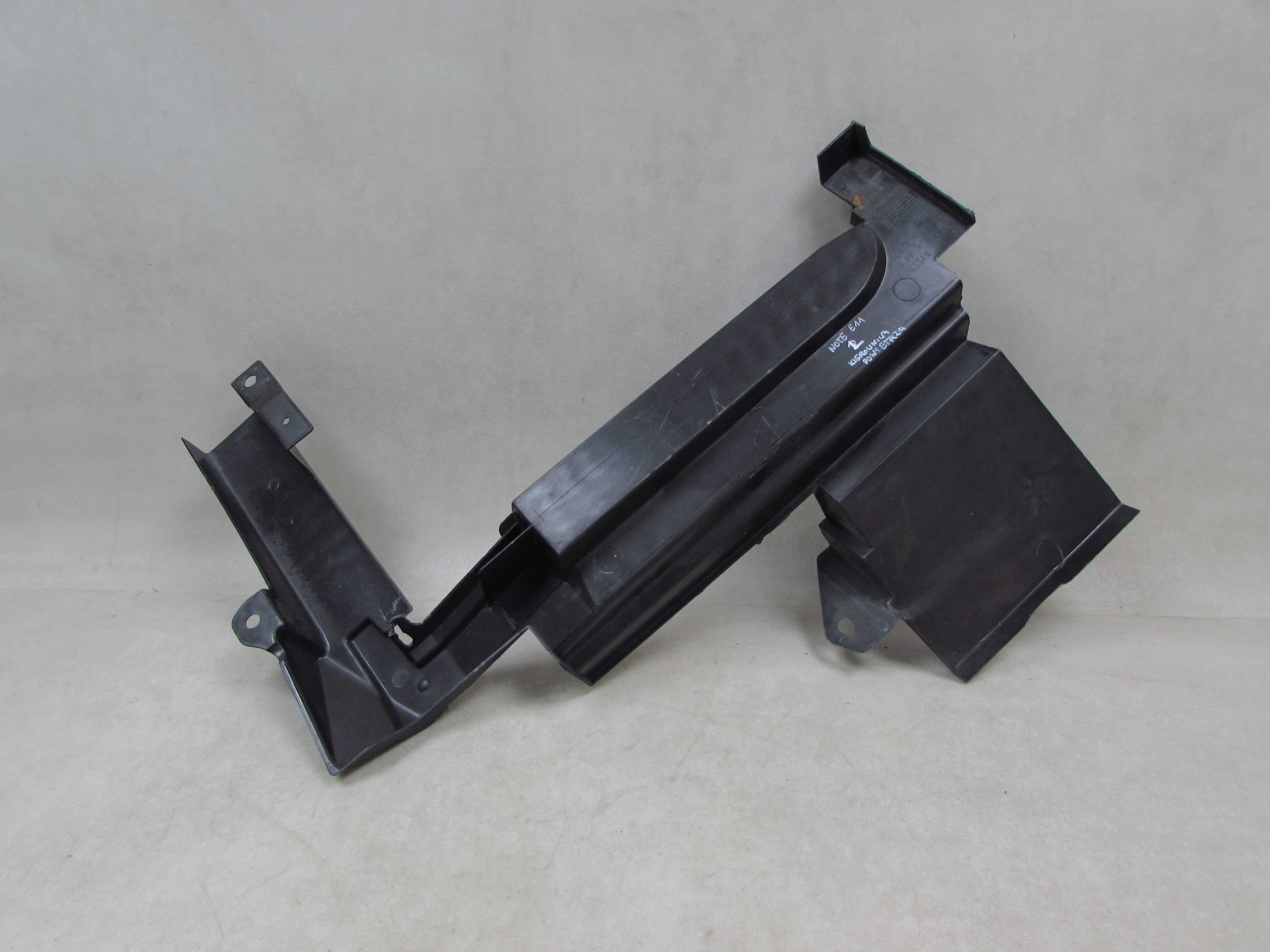 NISSAN NOTE E11 06-13 KIEROWNICA POWIETRZA LEWA 62820-9U01A