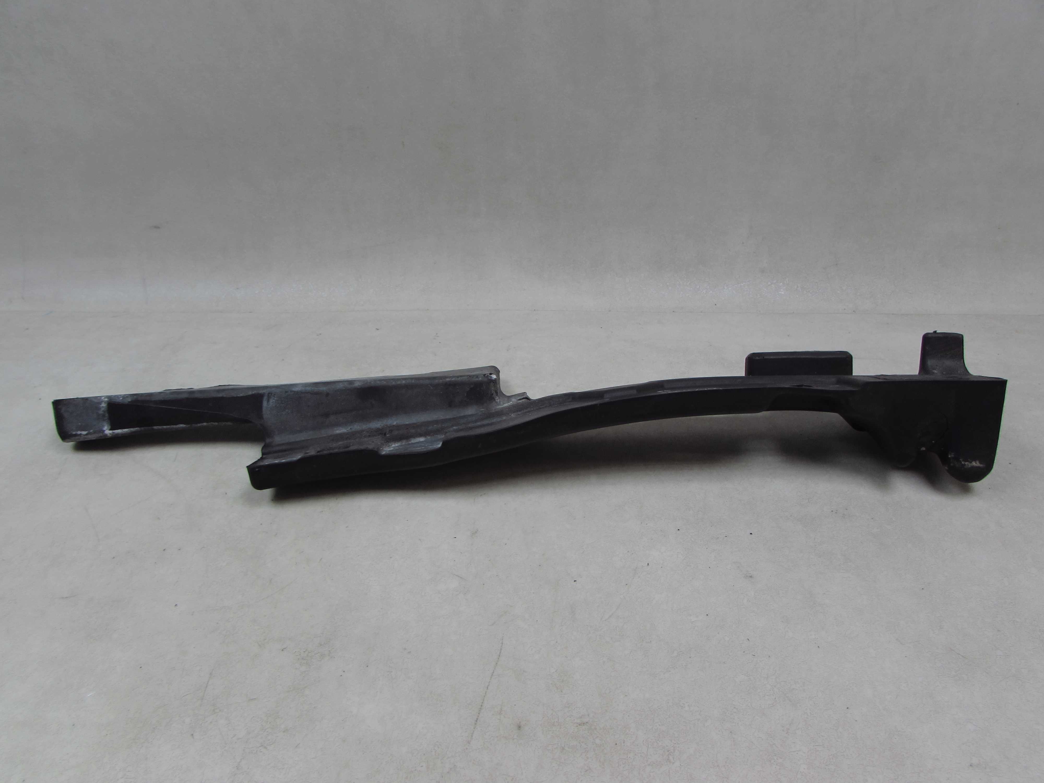 VOLVO S60 II V60 13-18 PIANKA WYGLUSZENIE BLOTNIKA PRAWE 31391776