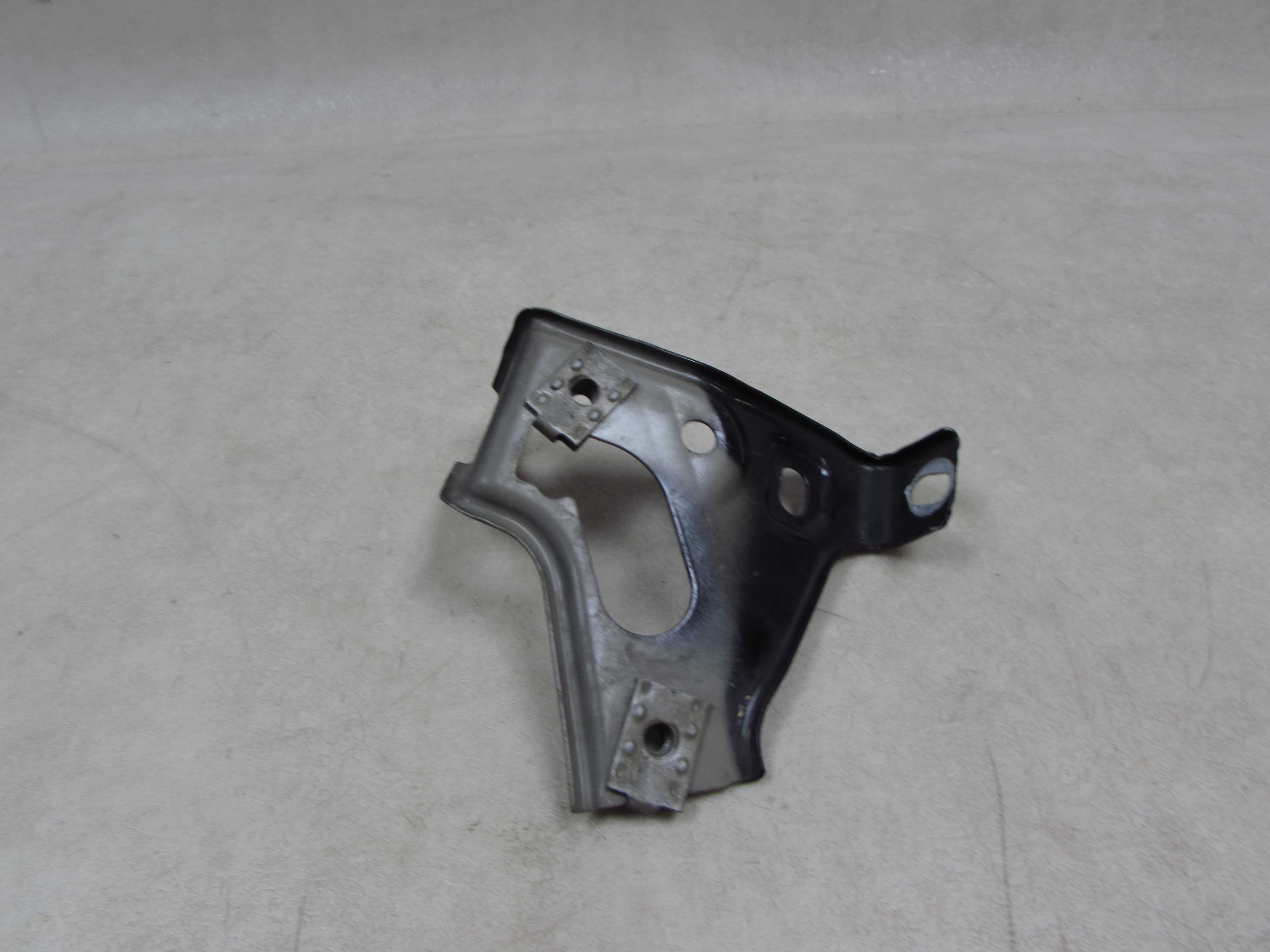 OPEL ASTRA J IV HB 09-12 SLIZG MOCOWANIE WSPORNIK BLOTNIKA PRAWY 13276369